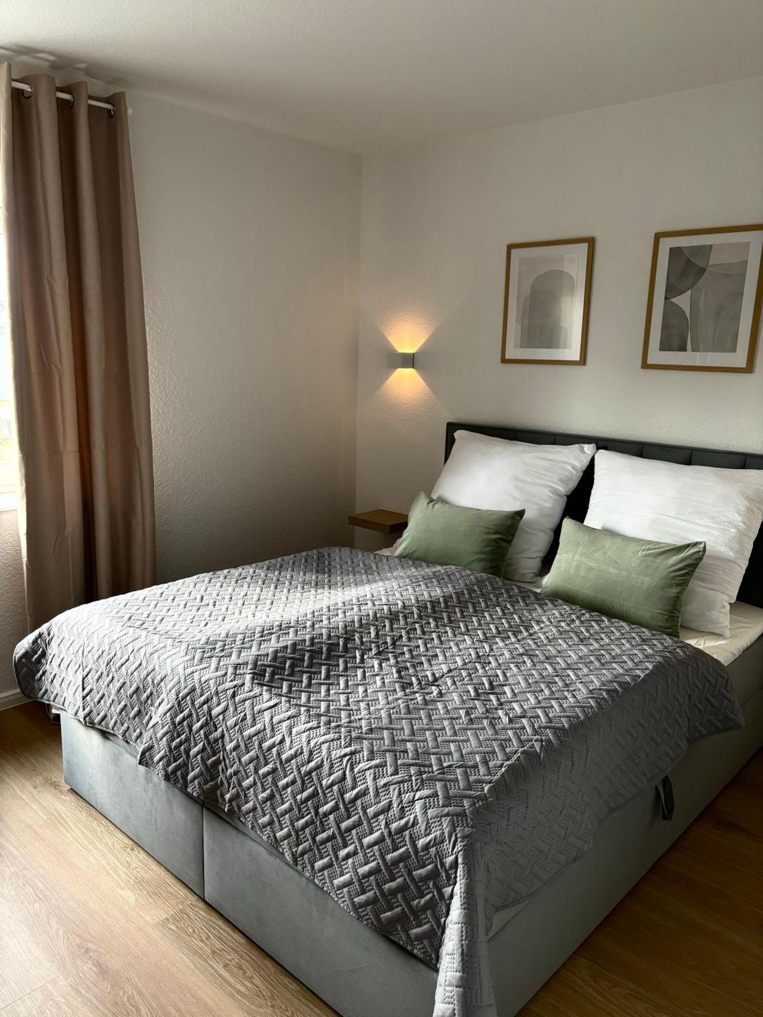 Home & Apart - Apartment Im Herzen Von Kreyenbrueck - Apartment 2 Oldenburg Exteriér fotografie